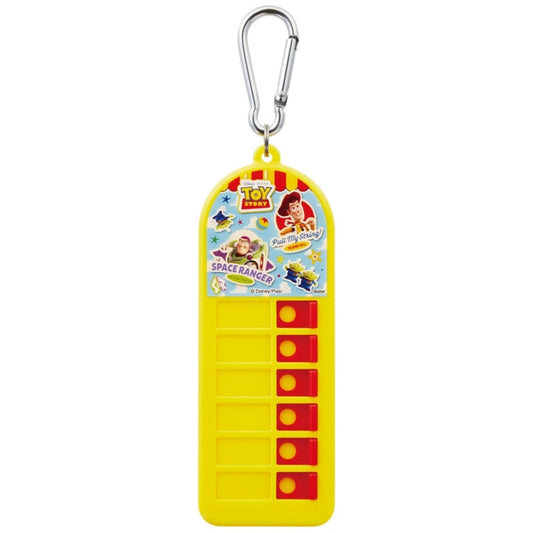 Was man mitbringen soll Checker Toy Story Japan Disney Store
