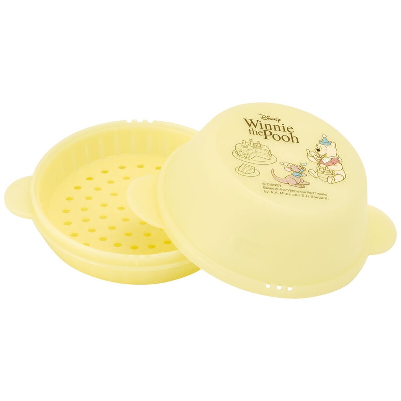 Winnie the Pooh microwave steamer with sieve