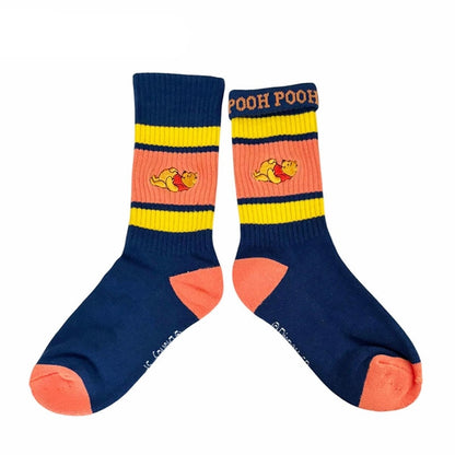 Disney Socken Winnie Puuh – Bunte Linien & Stickerei