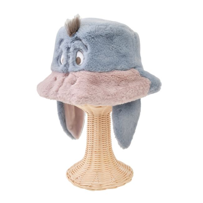 I-Ah Hut WINTER PARK FASHION Japan Disney Store