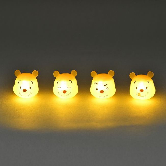 Disney Store - Winnie the Pooh mit Licht aufleuchtendem Maskottchen - Badekugel Japan Disney Store