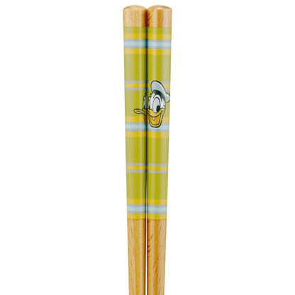Disney Store - Skater Donald Duck runde Spitze Stäbchen - Essstäbchen Japan Disney Store