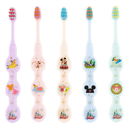 It's a Small World Collection x Toothbrush Set Tokyo Resort
