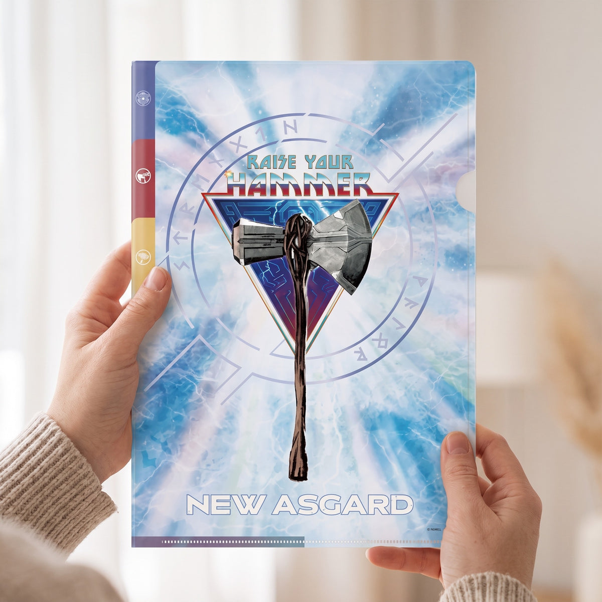 Thor: Liebe & Donner 3-Taschen-Klarsichthülle – Hände