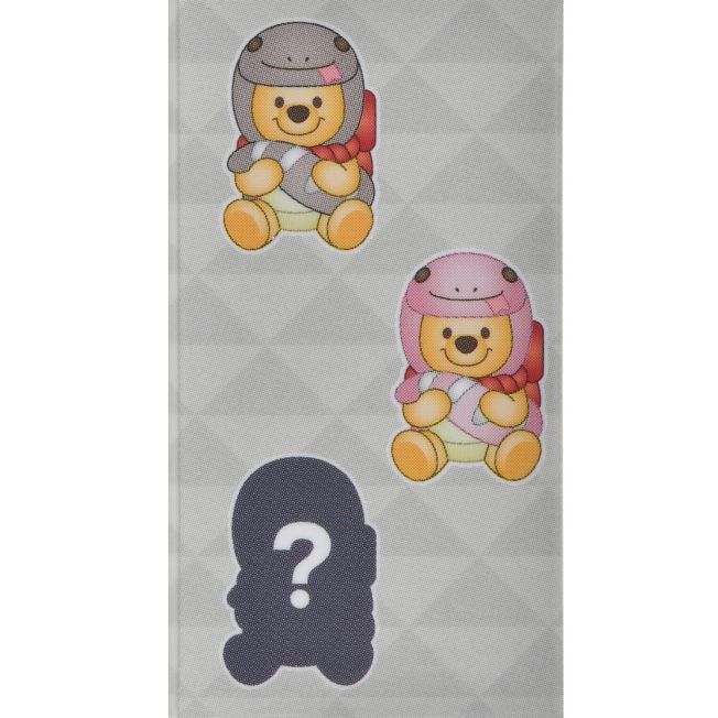 ETO POOH 2025 Geheimnisvolle Figur (1 Stück, Zufälliges Design) Japan Disney Store