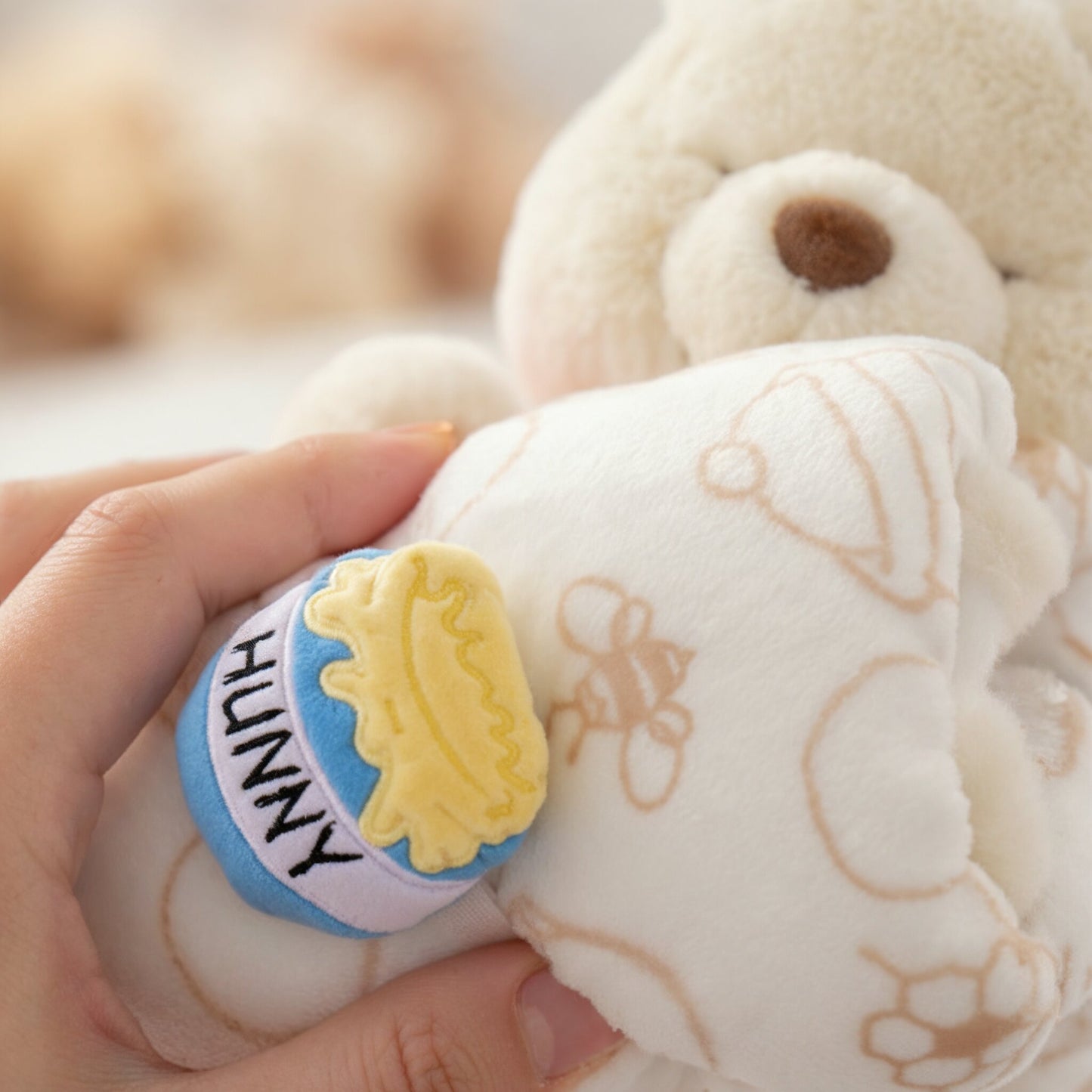 Winnie the Pooh Honey Pot Pattern Blanket - Soft Toy - 31 cm