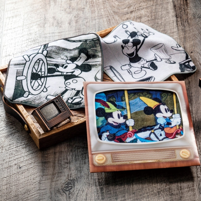 Mickey Mouse Mini Handtuch Merry-Go-Round TV Japan Disney Store