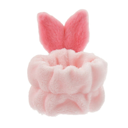 Ferkel Handgelenkband Handtuch Japan Disney Store