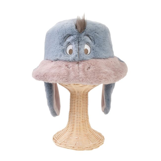 I-Ah Hut WINTER PARK FASHION Japan Disney Store