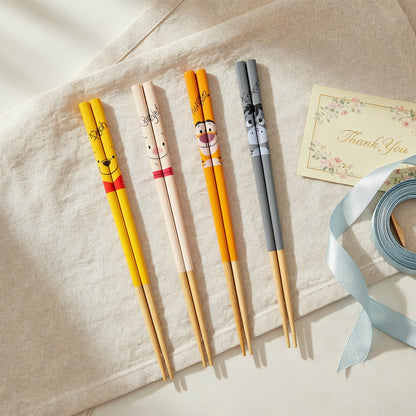 Disney Store - Set of 4 Winnie the Pooh - Chopsticks