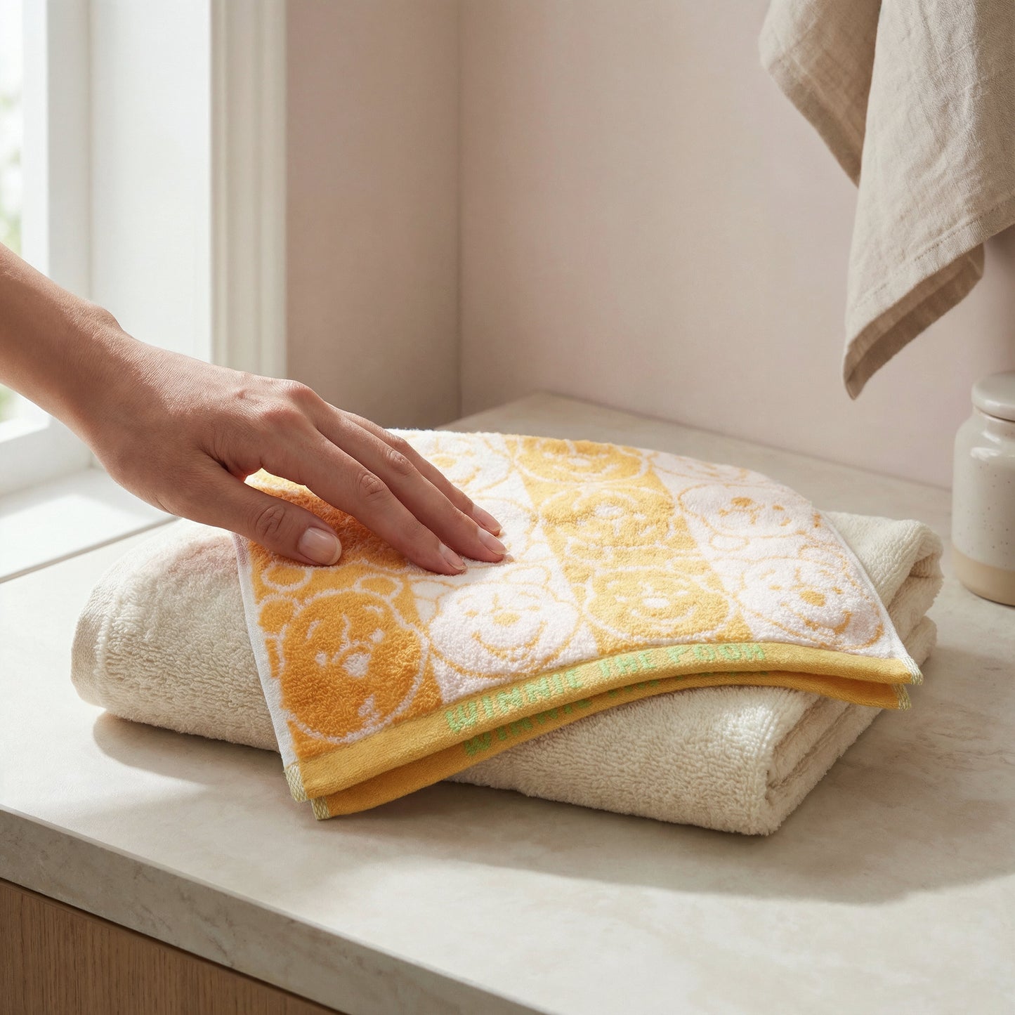 Winnie the Pooh Washcloth Pooh/Face