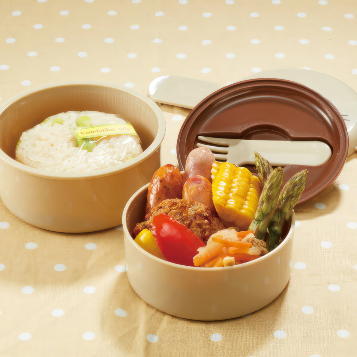 Winnie Puuh Gesicht Runde Lunchbox 2 Etagen 500 ml – Produktbild